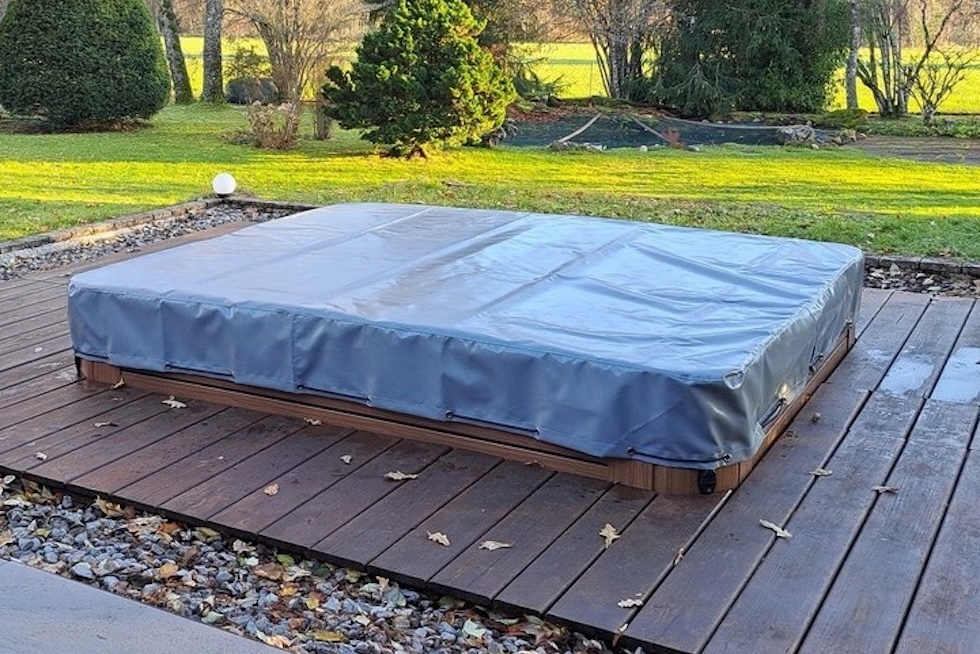 Abdeckhaube für Whirlpool nach Maß