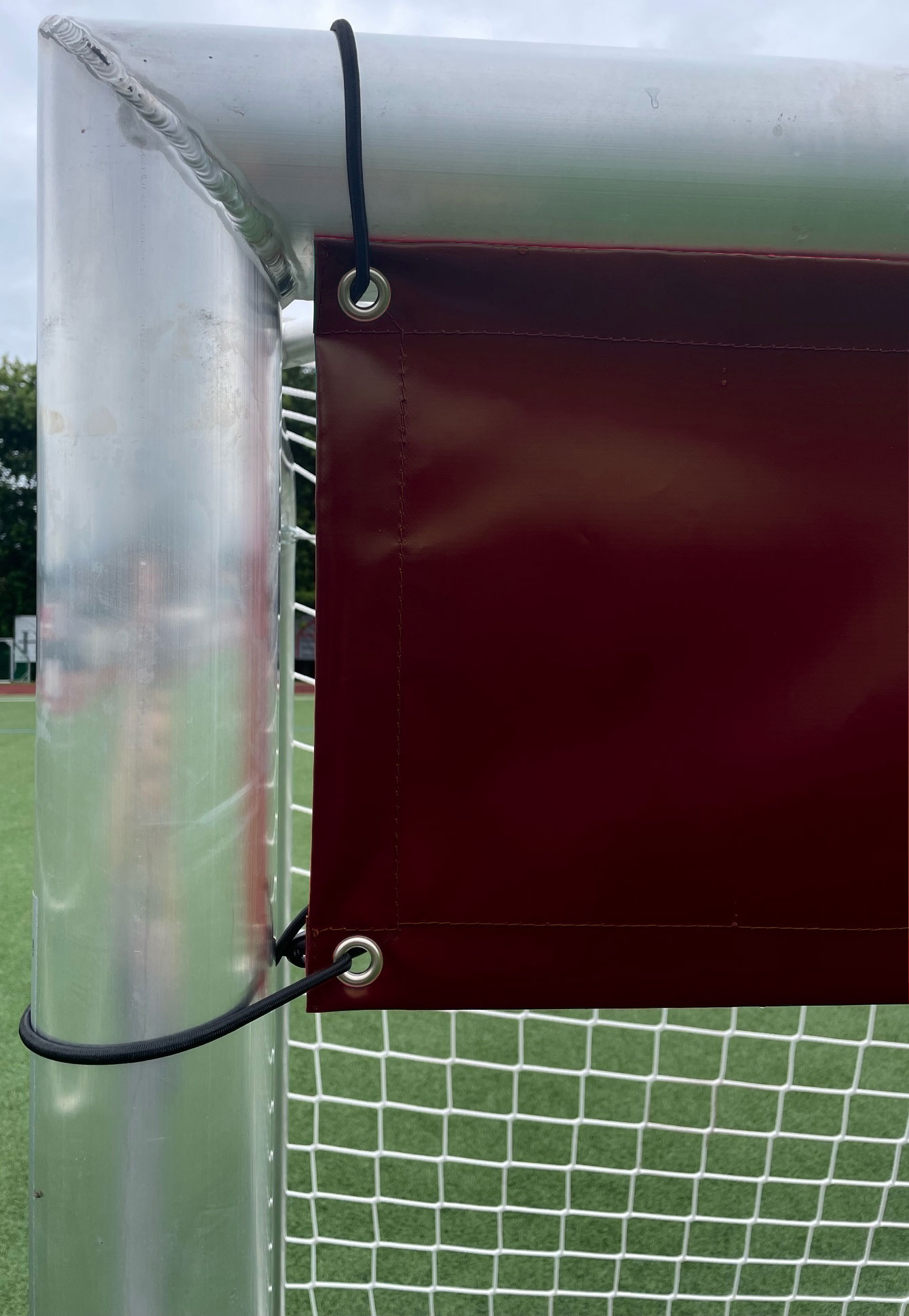 Goal-Downsizer (Torverkleinerer) für Jugendfussballtor / ca. 495x33 cm / LKW Plane (650 g/qm) - Schokobraun