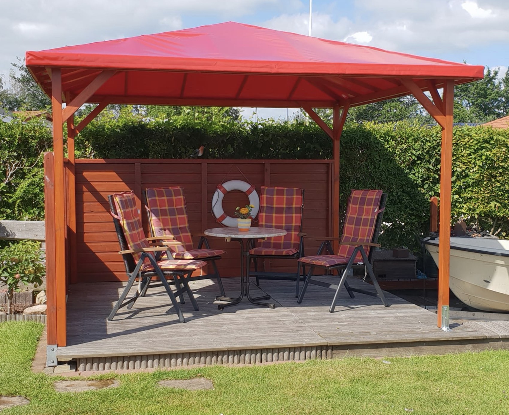 Pavillondach nach Maß aus LKW-Plane