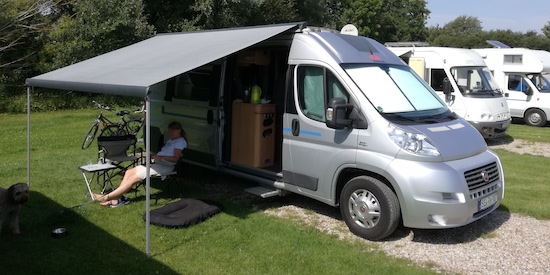 Camper Markisenstoff nach Maß bestellen Camper Markisenstoff nach Maß bestellen