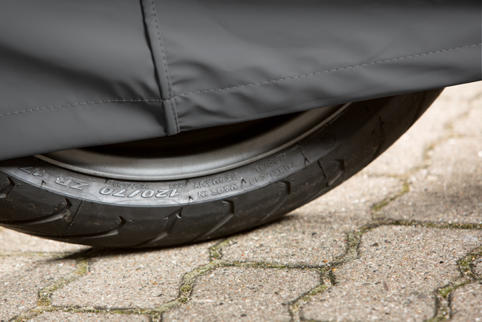 Motorradhaube nach Maß Details Motorradhaube nach Maß Details