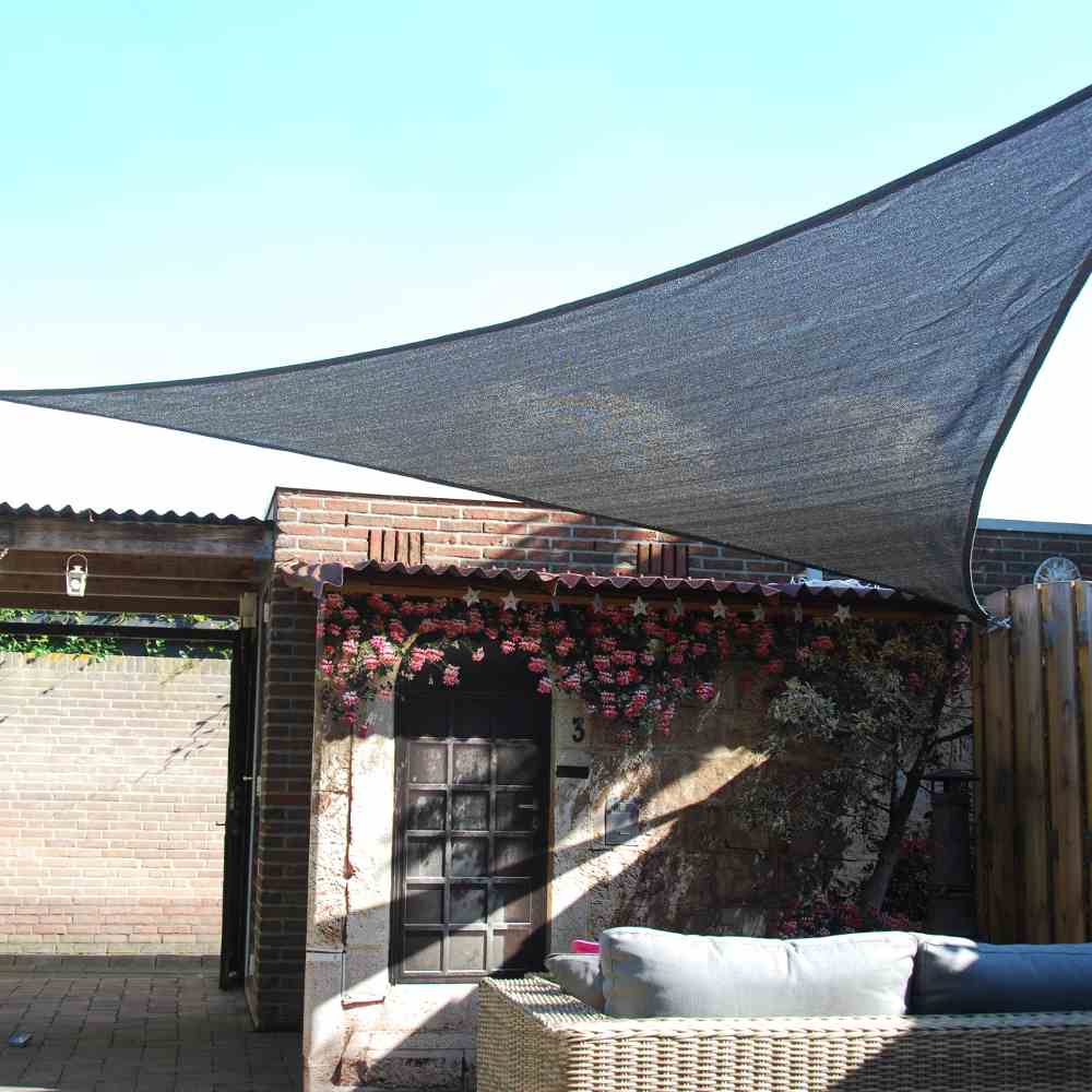 Coolfit Sonnensegel dreieckig 5x5x5m (grau)