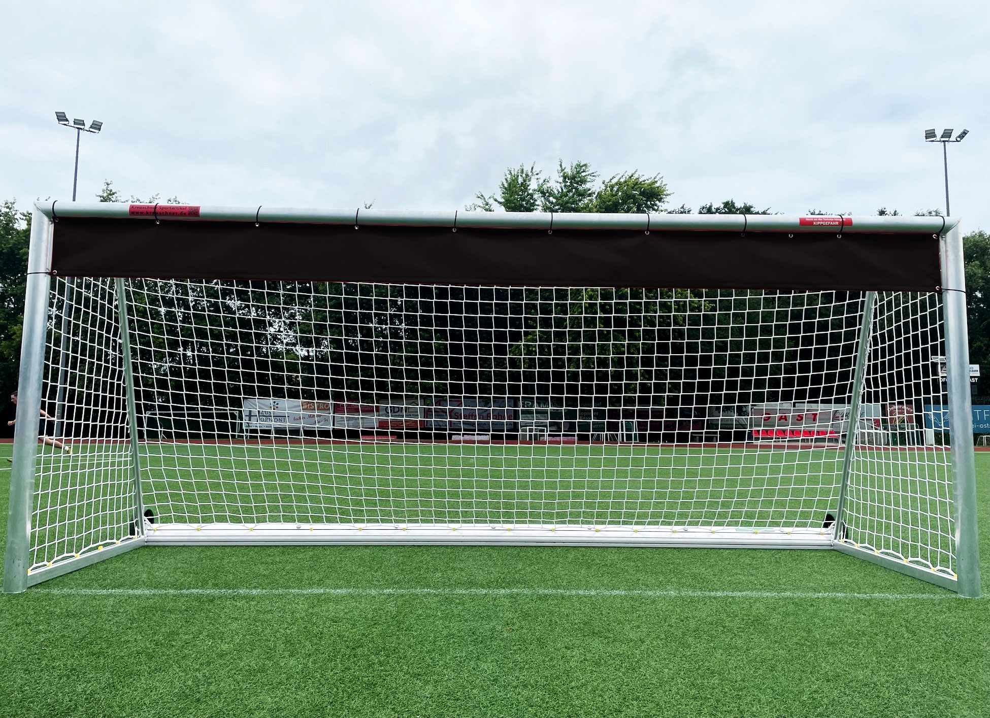 Goal-Downsizer (Torverkleinerer) für Jugendfussballtor / ca. 495x33 cm / LKW Plane (650 g/qm) - Schwarz